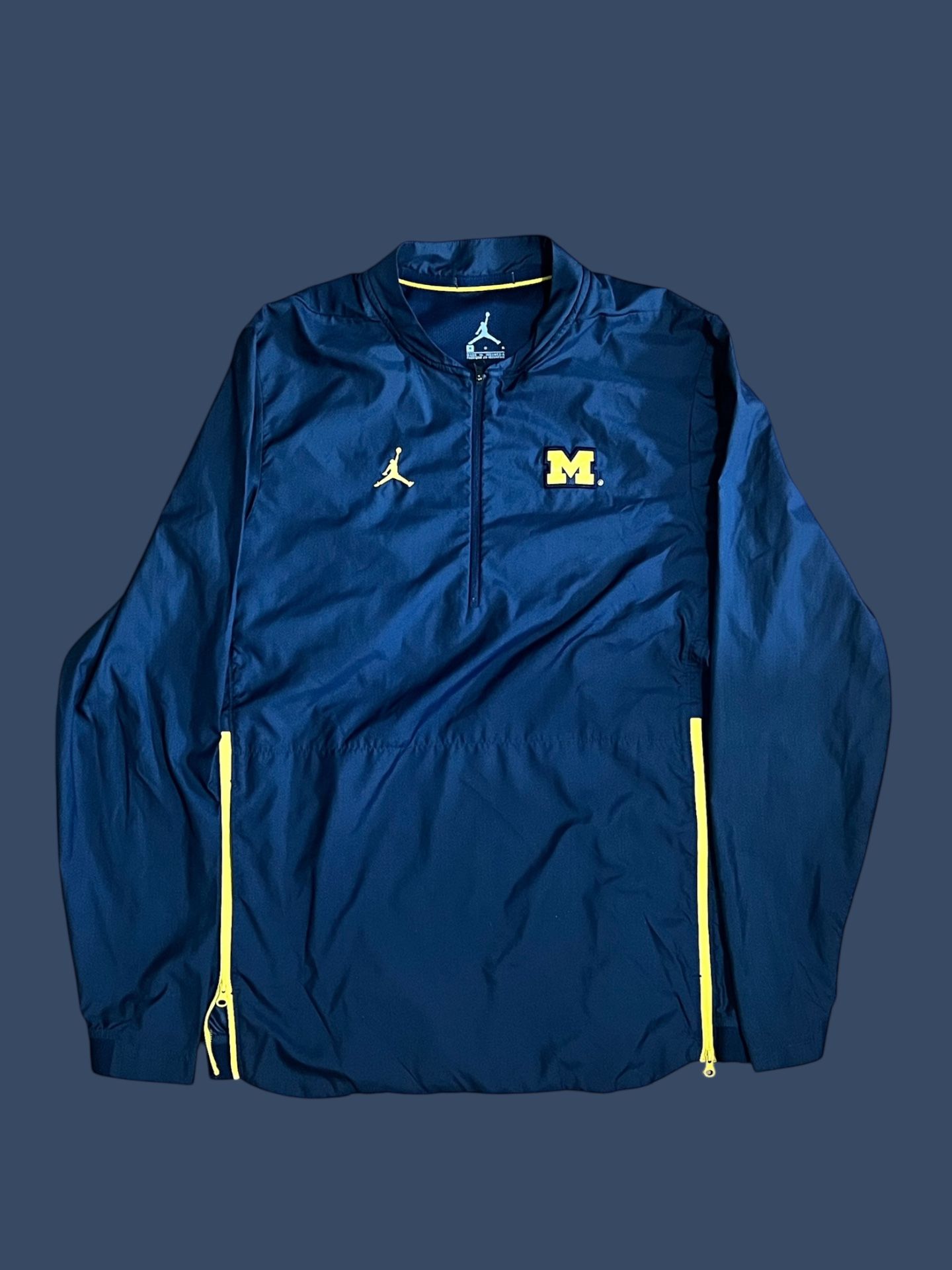 Jordan Quarterzip (Michigan) Size M