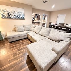 Sectional couch