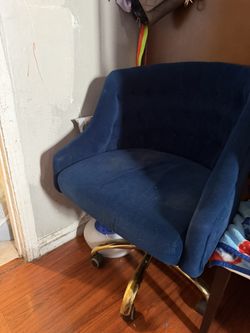 Blue Lounge Office Chair