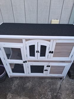 Rabbit Cage/ Hutch