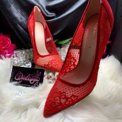 Red Pumps