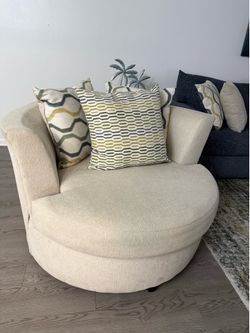 Swivel Chair