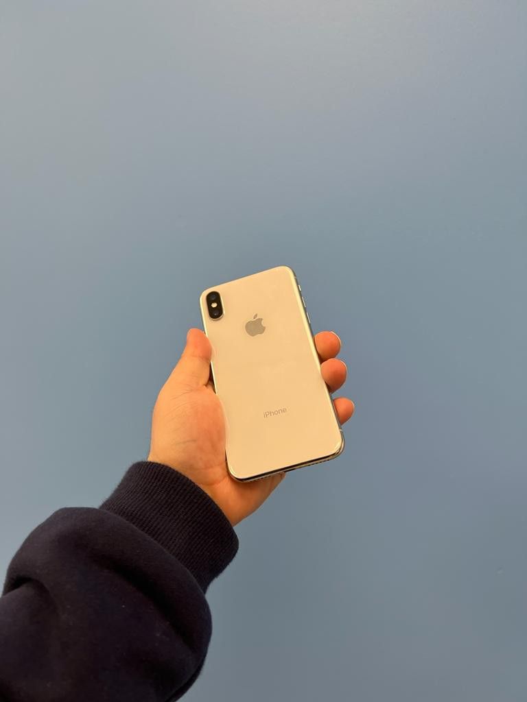 Apple IPhone X Unlocked