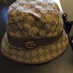 Authentic Gucci Bucket Hat Size Medium