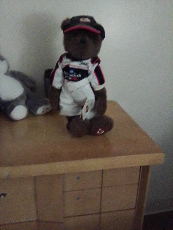 Earnheart Bear