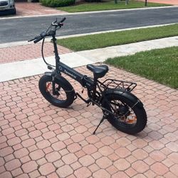 Black Electric Bike (Brand new)