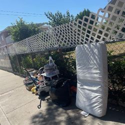 🚨 CURB ALERT 🚨 FREE