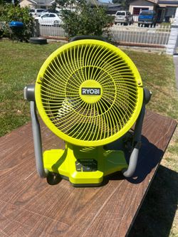 RYOBI ONE+ 18V Cordless Hybrid WHISPER SERIES 12 in. Misting Air Cannon Fan (Tool Only)