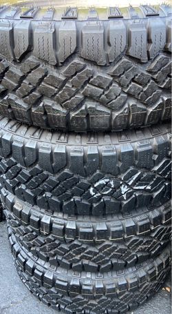 4 Llantas Semi-nuevas Good Year Wrangler Duratrac 265/65/17 $480 las 4