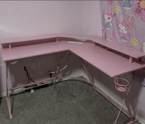 Desk Pink