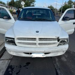 1999 Dodge Dakota 