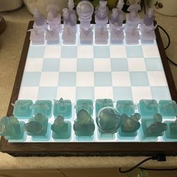Chess set light up