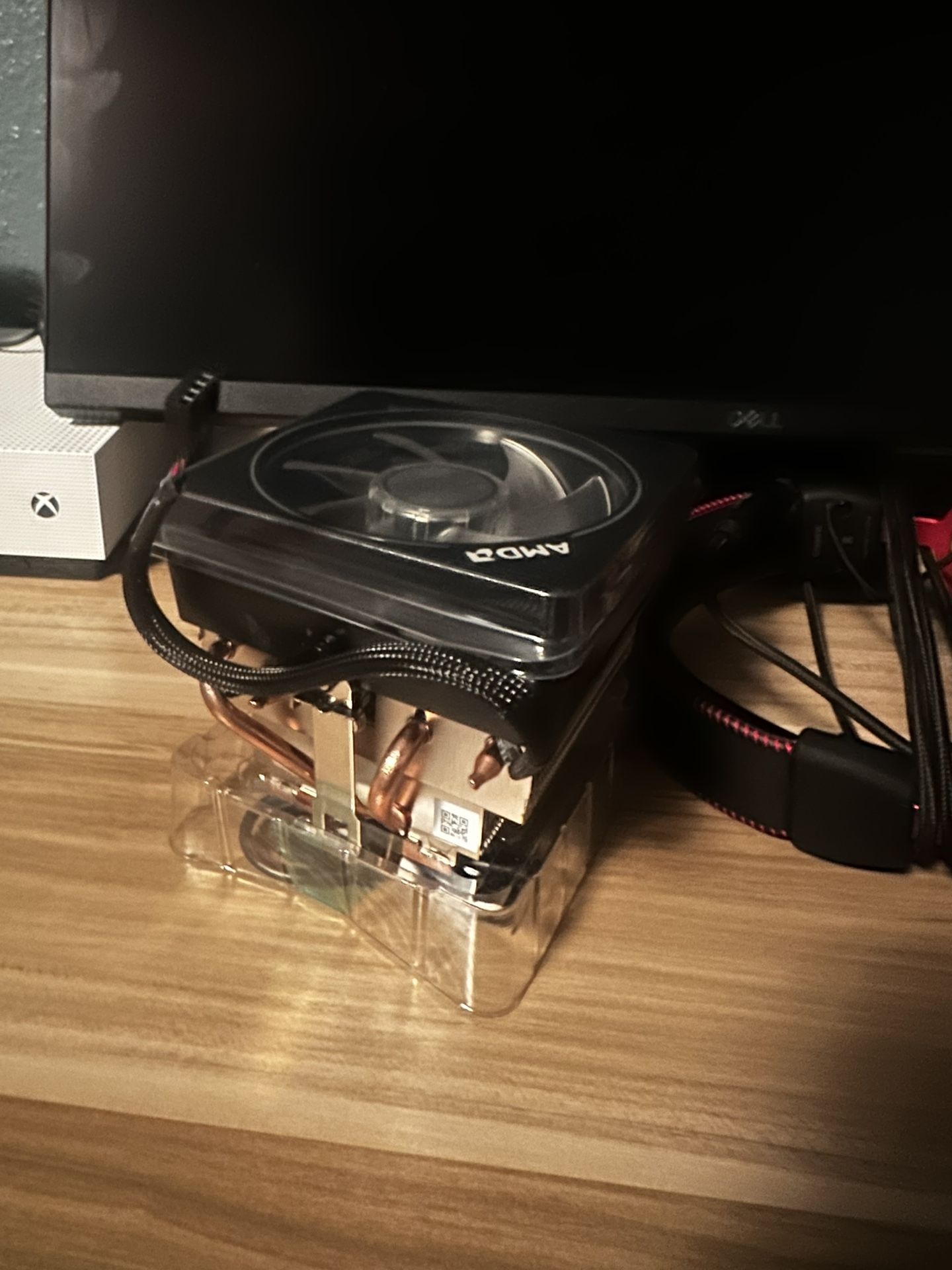 Ryzen Wraith Prism CPU Cooler