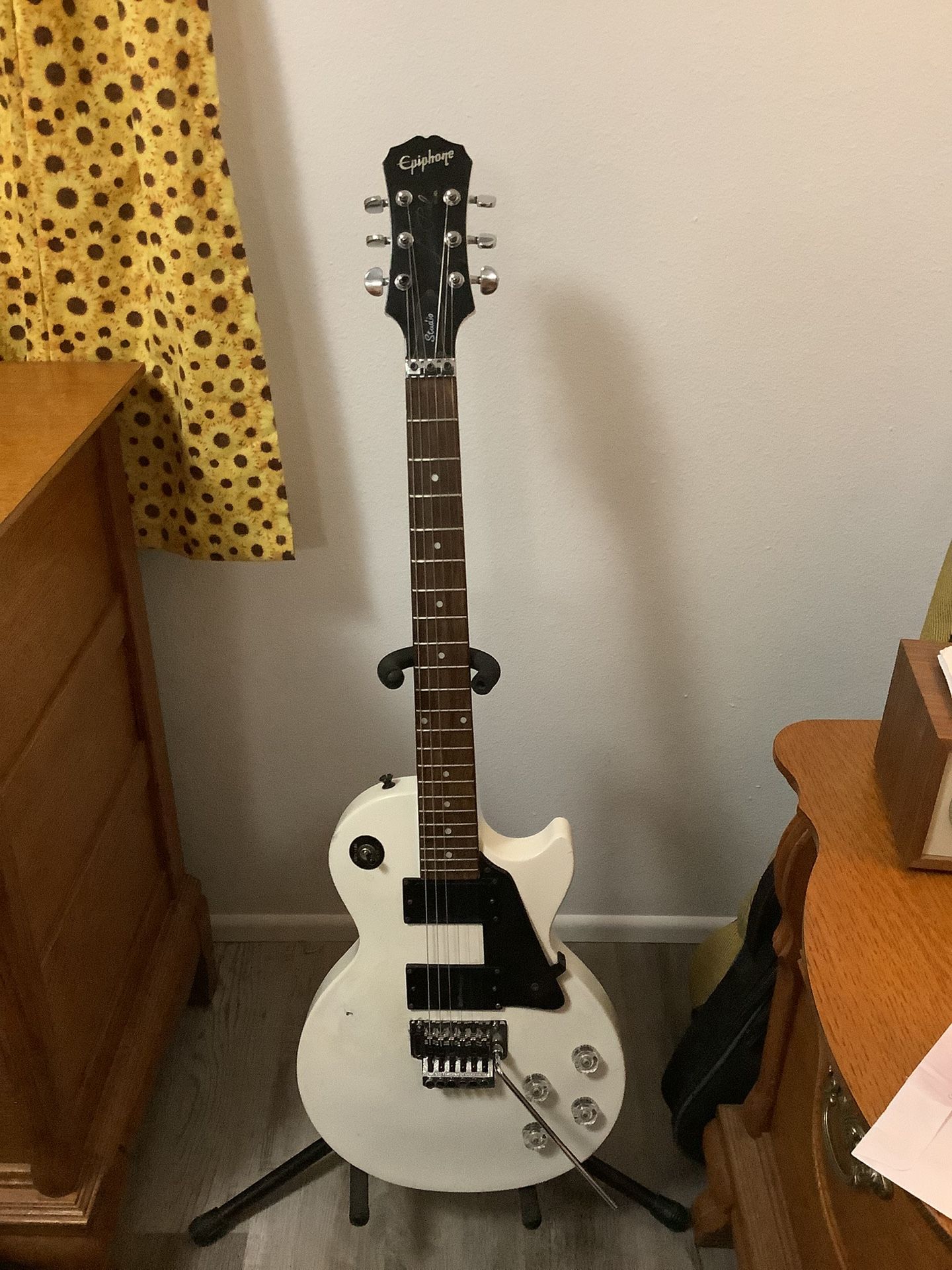 Epiphone Studio Les Paul With Floyd Rose Tremolo