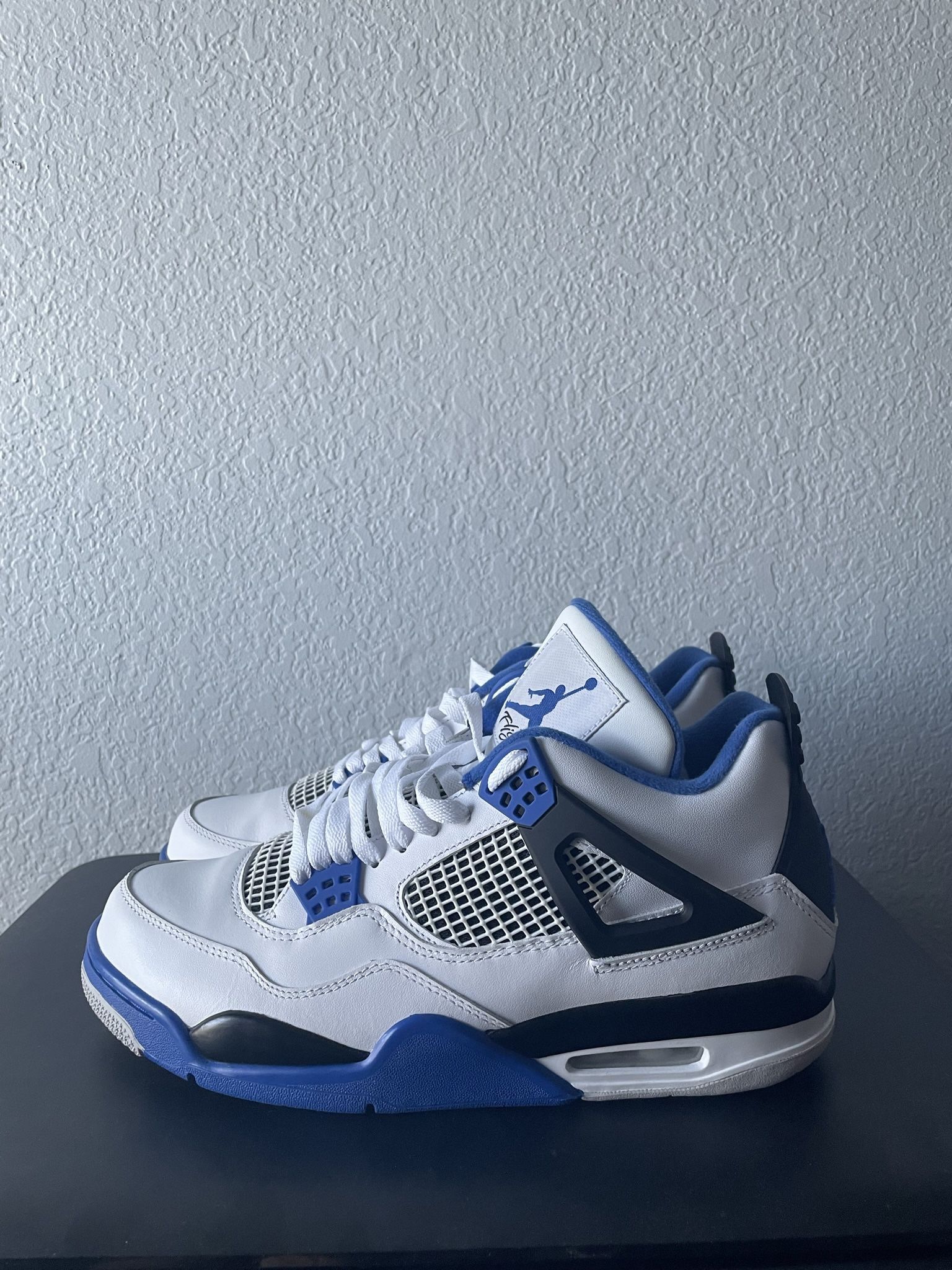 Jordan 4 Blue