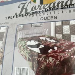 Blankets Queen. 