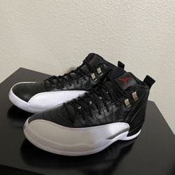 JORDAN 12 RETRO”playoff “Size9 