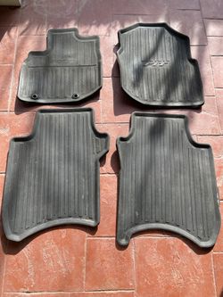 All-Season Floor Mats: 2009 Honda Fit