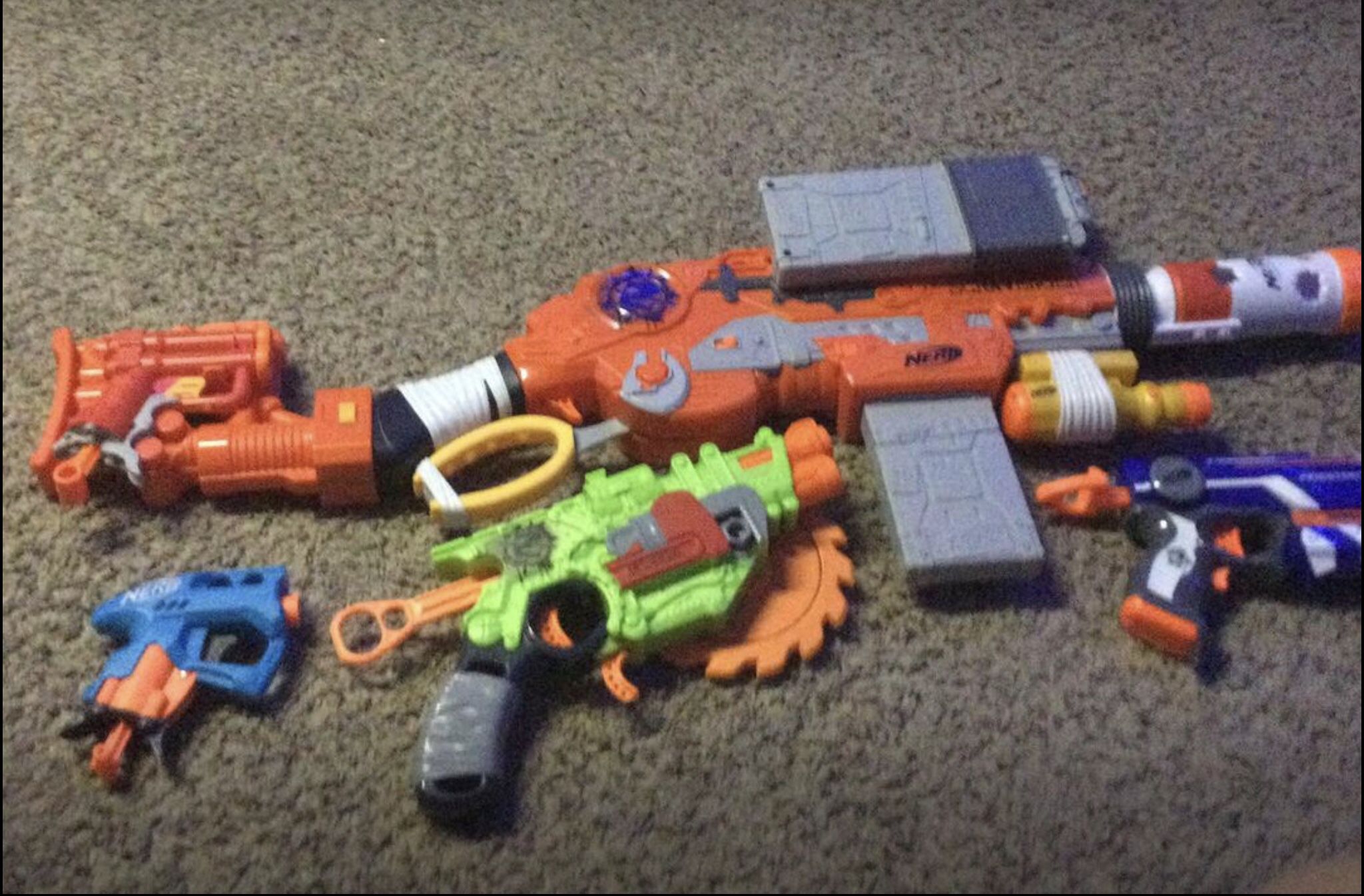 Nerf Gun Lot Message Me If You Are Interested 