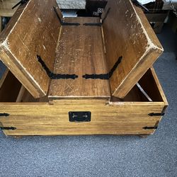 Chest Coffee Table 