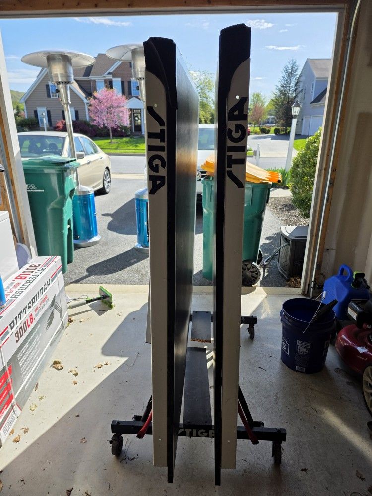Used-Ping Pong Table-Stiga