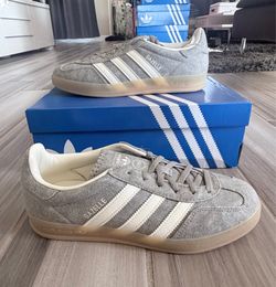 Women's Adidas Originals Gazelle Indoor Canvas Shoes - Grey White Gum - Size 6,7,7.5, 8, 8.5, 9