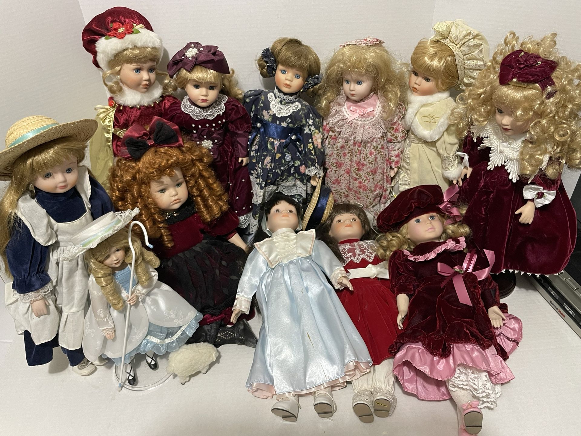 Porcelain Dolls - Lot Of 12