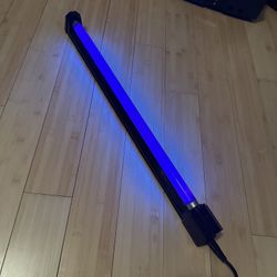 Black Light 24 Inch’s Long 