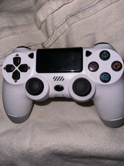 PS4 Controller