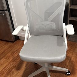 White Ergonomic Desk Chair 