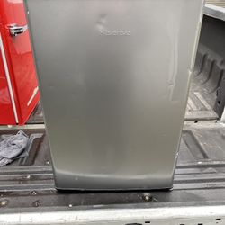 Hisense Mini Fridge 