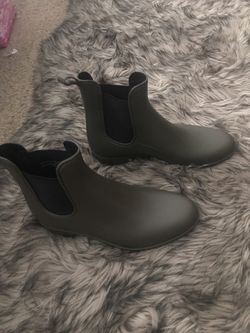 Rain boots for sale