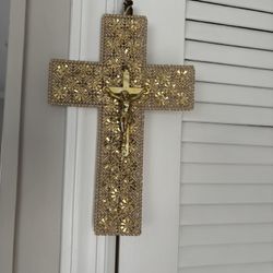 Gold Mesh Cross With Gold Sequins 