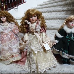 3 Big Victorian Dolls 