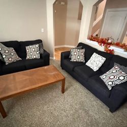 Black Couch And Love Seat 