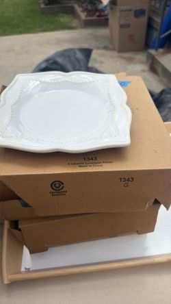 4 Ceramic Luncheon Plates Pavilion