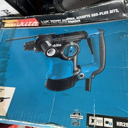 Makita - 7.5 Amp 1-3/16 in. Rotary Hammer 