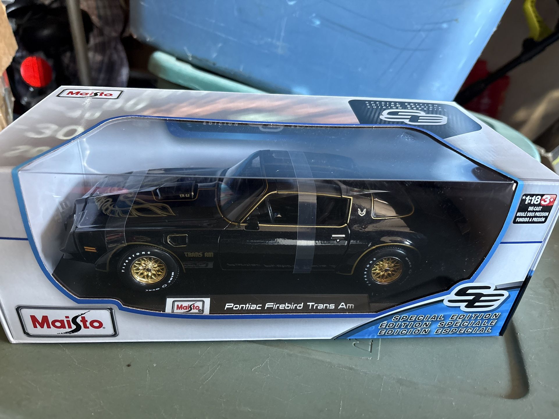 Maisto 1:18 SE 1978 Pontiac Firebird Trans Am