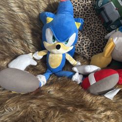 Large Sonic Doll