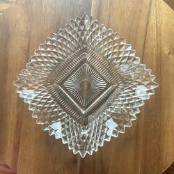 **VINTAGE** Indiana Glass Diamond Point Candy/Trinket Dish - Ruffle Edge -6 3/4”