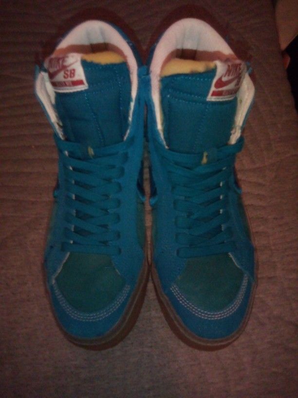 Nike High Top Shoes