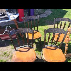 4 Vintage L.Hitchcock Chairs 