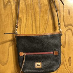 Dooney & Bourke Handbag 