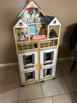 Barbie house