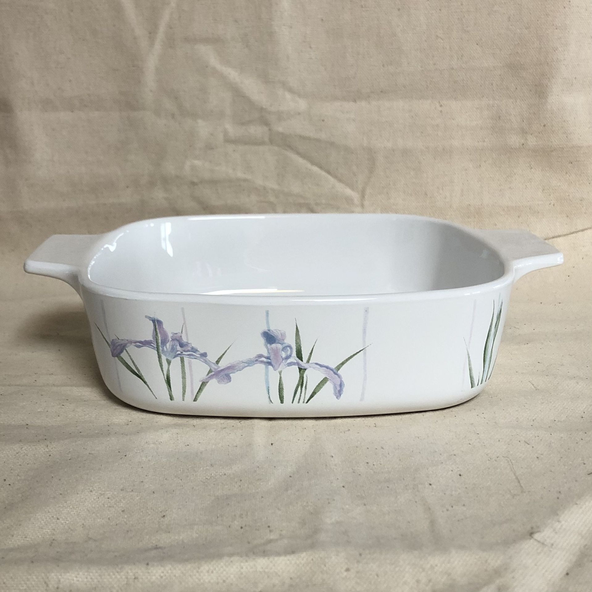 Vintage Corning Ware Shadow Iris A-1-B 1 Liter Casserole Dish