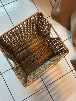 Decorative Foldable Wicker baskets
