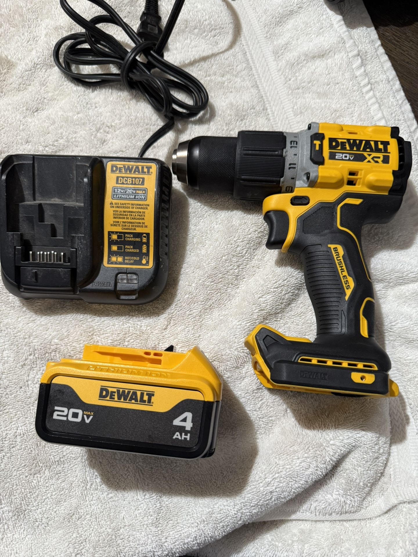 Dewalt DCD 806 Hammer Drill