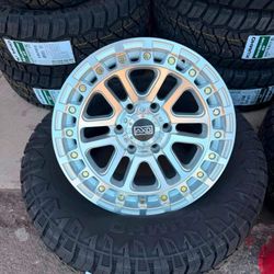AXD WHEELS 17" SILVER WITH 265 70 17 KUMHO TIRE ALL 4 WHEELS AND TIRES 