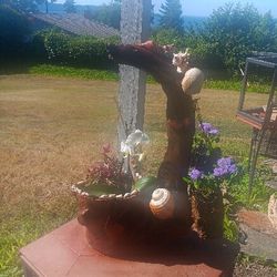 Redwood plant stand