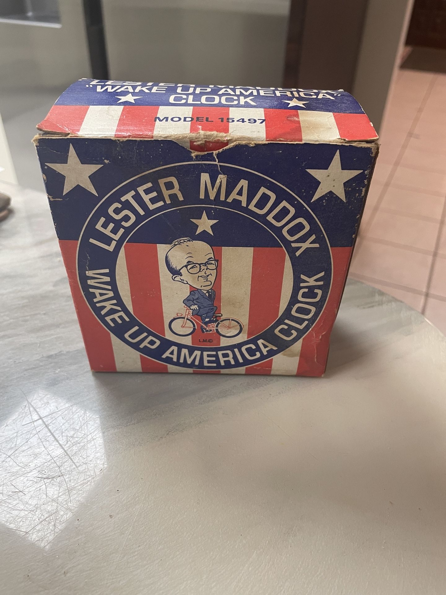 Lester Maddox Vintage Clock